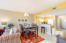 Gulf Views | Resort | Pools | Gulf View Getaway | Pickleball | Miramar Beach