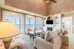Beachfront | Penthouse | White Sands Haven | Pool | Panama City Beach
