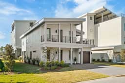 Luxury Home | Sleeps 16 | Palm & Pearl | Pool | Inlet Beach