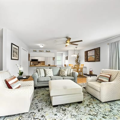 Pool | Sleeps 6 | Salty Seagrove | Walk to Beach | Seagrove