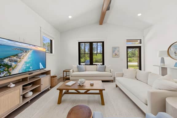 Luxury Home | Fenced Yard | Pine & Pearl | Near Bay | Santa Rosa Beach