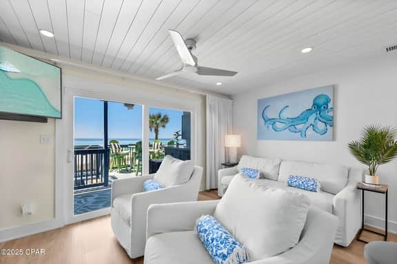 Beachfront | Sleeps 8 | Mystic Mermaid | Updated | Panama City Beach